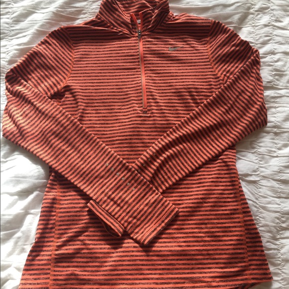 Nike Running Top - Picture 2 of 5